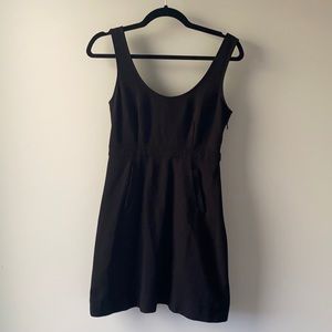 Theory dress with pockets